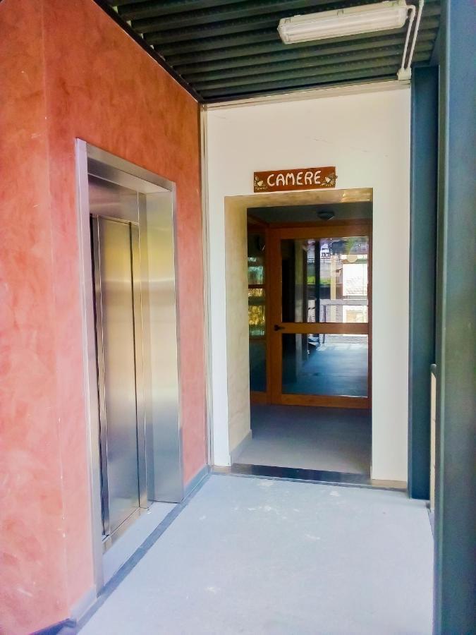 La Casa Del Popolo Hotel Prato Carnico Exterior foto
